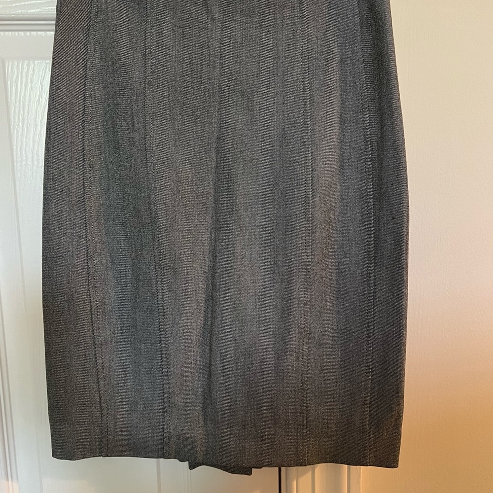 Express Gray Pencil Skirt Knee-Length Work Style